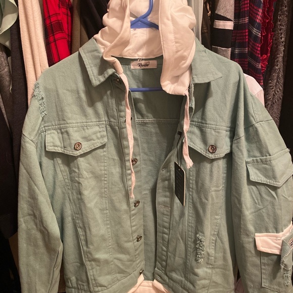 Jean jacket - Picture 3 of 3